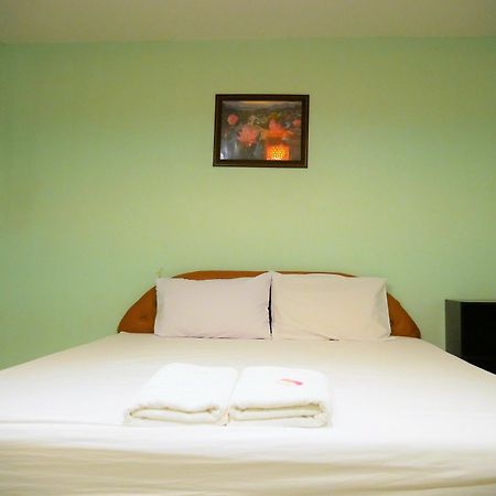 Viriya Resort Phitsanulok Extérieur photo